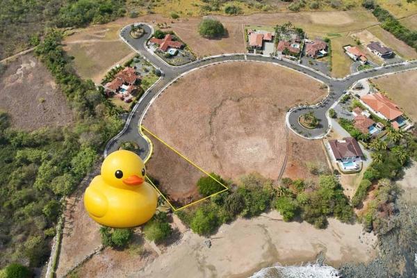 Costa pedasí beachfront lot – 35m premium frontage
