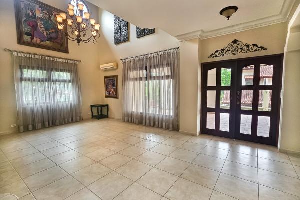 Venta de casa en camino de cruces