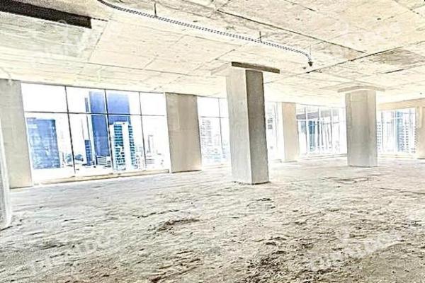 Venta o alquiler de oficina en revolution tower