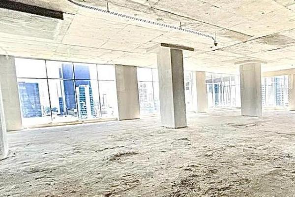 Venta o alquiler de oficina en revolution tower