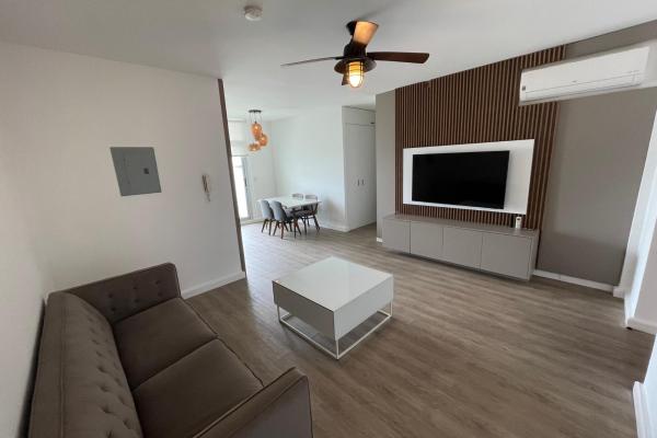 Se alquila apartamento super moderno y espectacular en el carmen