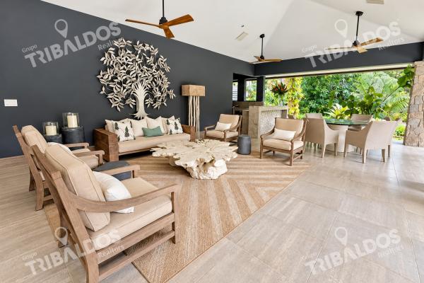 Casa de 5 recámaras en venta en el valle de antón – amplios jardines, privacidad y entorno natural