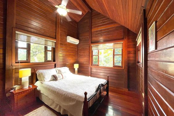 Amazing house 30 minutes from the city