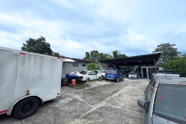 Land with open warehouse for sale in juan díaz with mixed zoning 1zm6