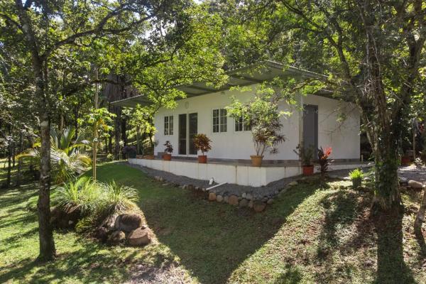 Finca autosuficiente de 10 ha en venta cerca de boquete
