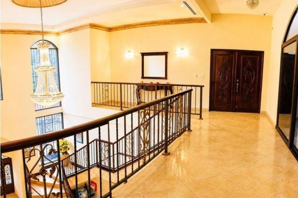 Casa en venta en la alameda con piscina y paneles
