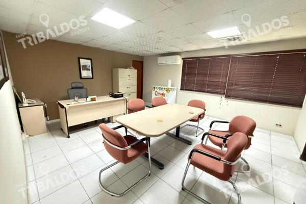 Alquiler de bodega con oficinas en juan díaz