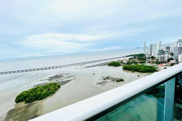 Sale in coco del mar ph nautica with ocean view