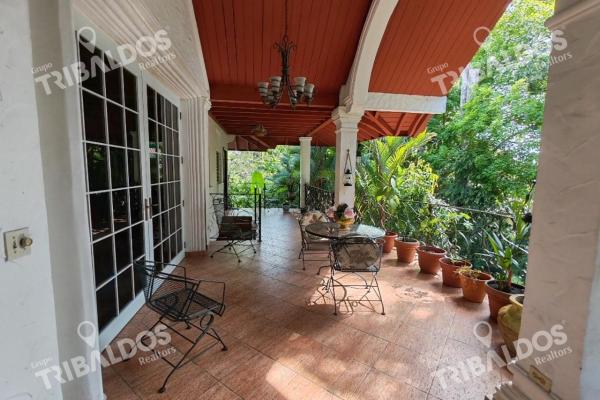 Sale of house in albrook
