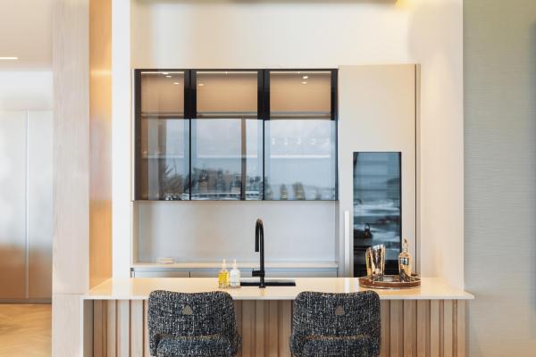 Waterfront 6 – wake up to the marina, own the view