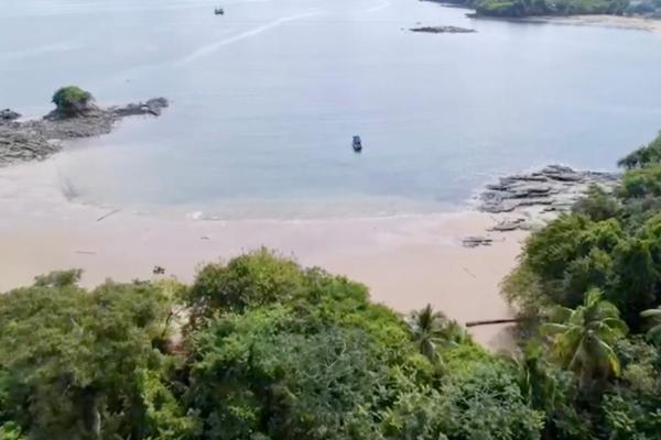 Land in isla del rey, playa mateo