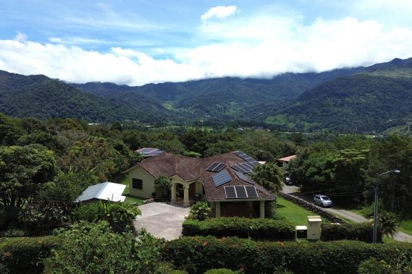Mountain-view estate with huge terrace guest house