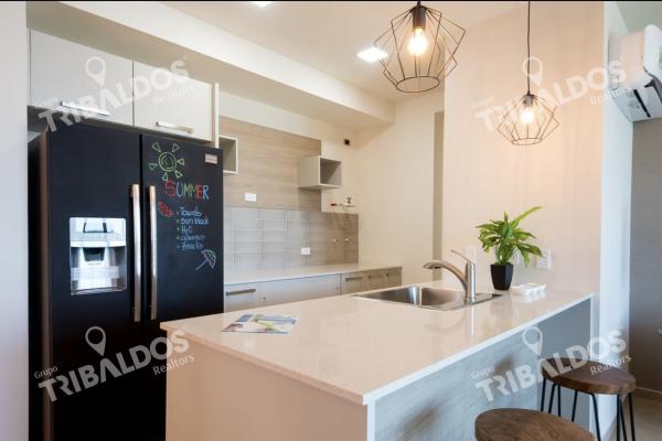 Venta de apartamento en royal palm nueva gorgona