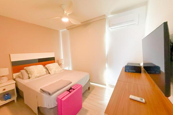 Villa con vista al mar en venta en playa caracol