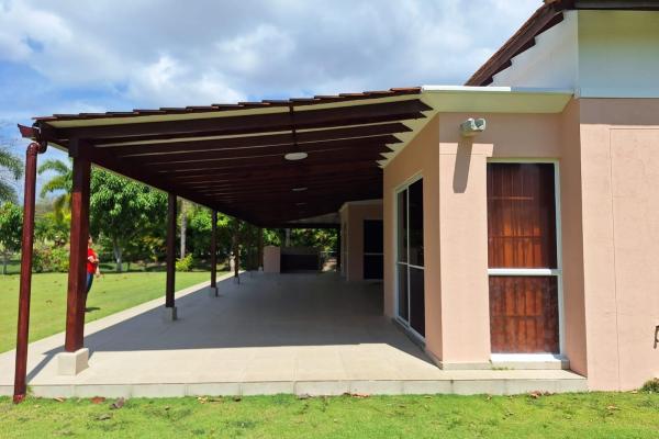 Villa de 3 habitaciones y 3 baños en costa blanca decameron