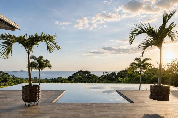 Casa con vista al mar en morrillo heights, veraguas