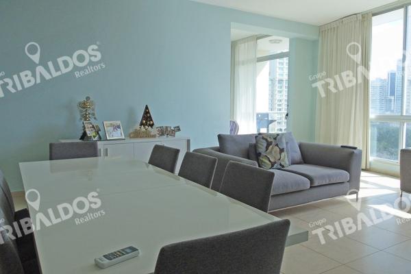 Venta de apartamento en ph marina park, bella vista
