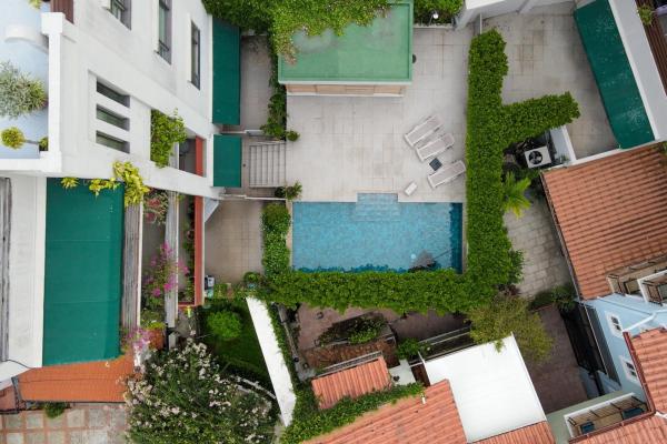 Venta de apartamento con elevador y estacionamiento en casco antiguo