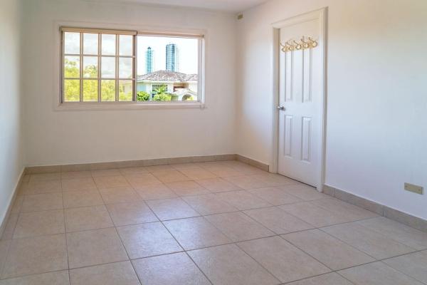 House for sale in costa azul, costa del este