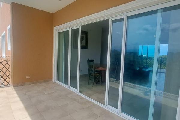 Apartamento de 4 habitaciones en edificio ph el alcazar, en coronado golf