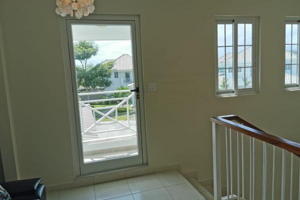 Bijao beach club & residences