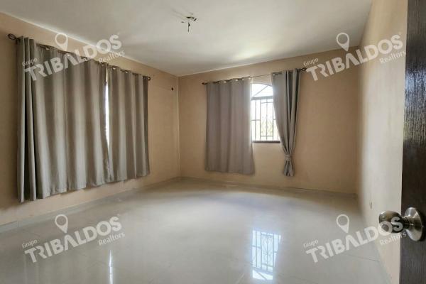 House for sale in aguadulce, coclé province.