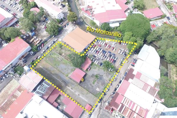Venta de terreno en via brasil
