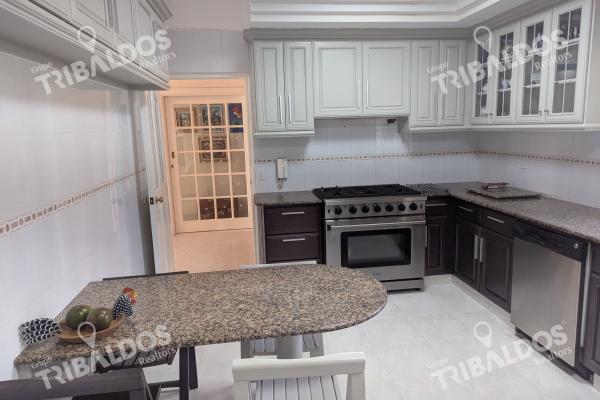 Venta de casa en las cumbres, la meseta