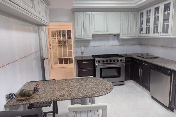 Venta de casa en las cumbres, la meseta