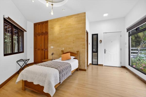 Downtown boquete retreat on 800 m² lot