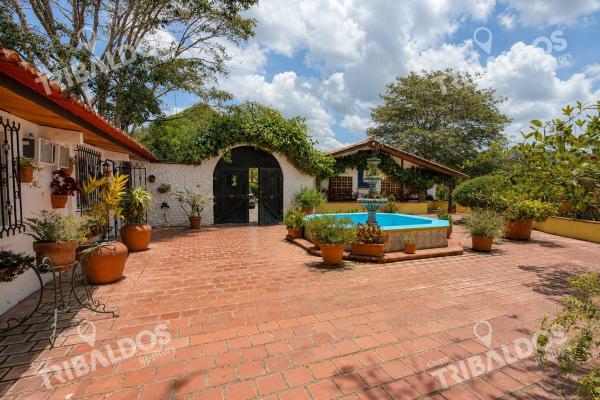 Venta de 1.8 hectáreas con ríos y senderos vía al valle de antón