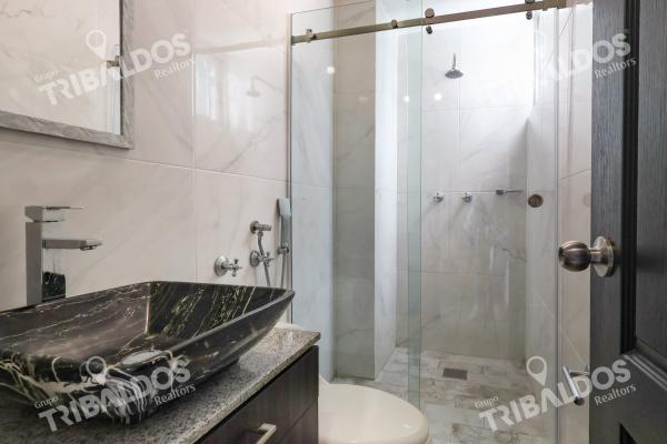 Venta de penthouse en ph parque lefevre sky