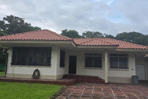 Venta de casa en brazos heights, colón