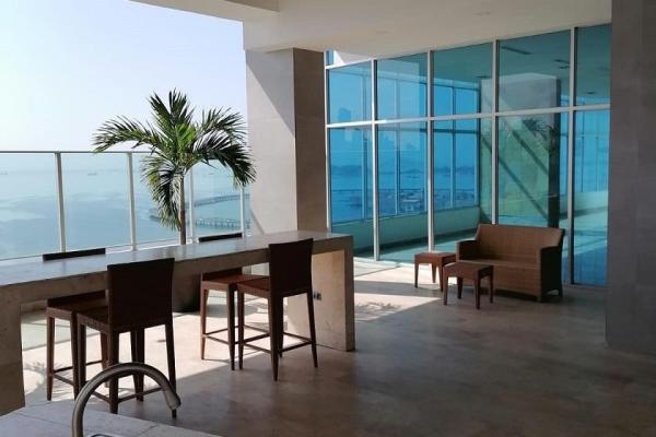 Apto en venta con vista al mar en h2o