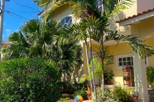 Beautiful house for sale in villas del golf chitré