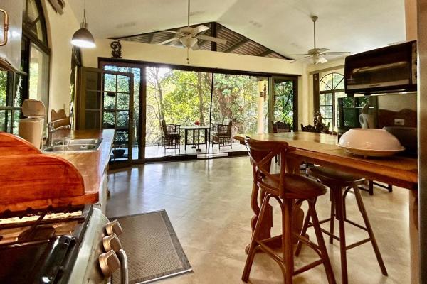Casa en altos de maría con estudios independientes