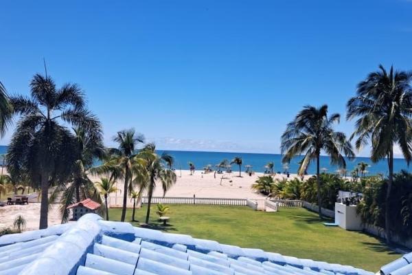 Villa dúplex frente al mar en playa blanca
