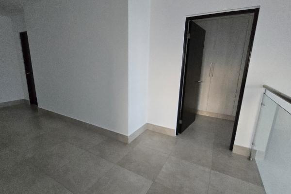 Sale of apartment in ocean waves nueva gorgona