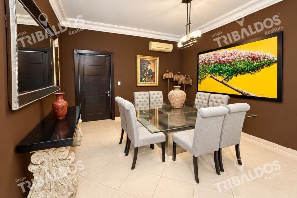 Venta de casa en costa del este