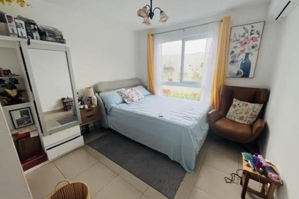 Single-family house for sale in costa verde.