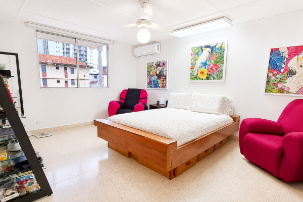 Casa en venta en la manzana de obarrio