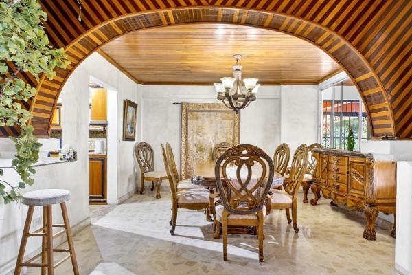 Highland investment estate with rare water concess