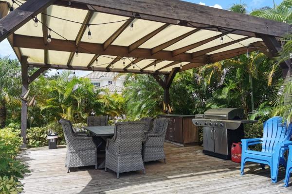Bijao beach club & residences
