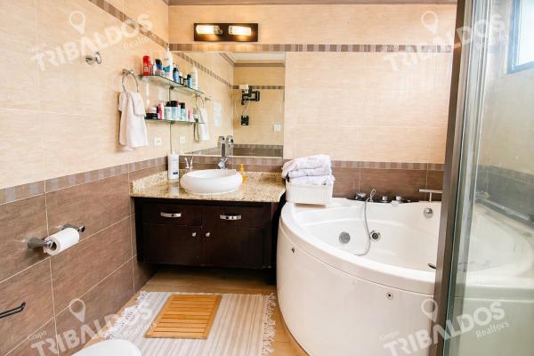 Venta de apartamento en ph terrazas del cangrejo