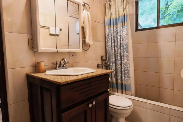 Se vende casa de montaña con impresionantes vistas en altos del maria