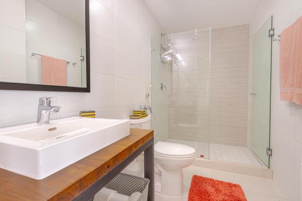 Precioso condominio amueblado de 3 habitaciones en punta caelo