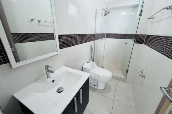 Se vende o alquila apartamento en elmare 700