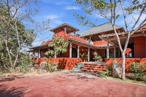 Villa esplendorosa luxury oceanview estate