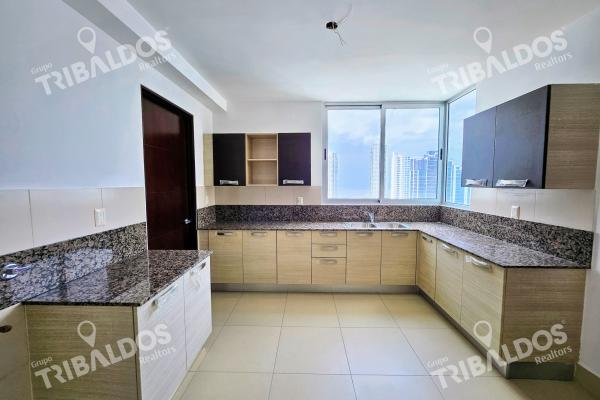 Venta apartamento en ph breeze costa del este