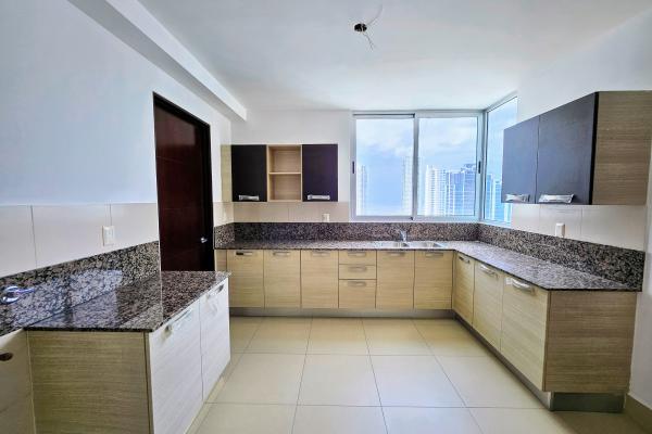 Venta apartamento en ph breeze costa del este
